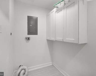 138 Maryland Park Drive - Photo Thumbnail 33
