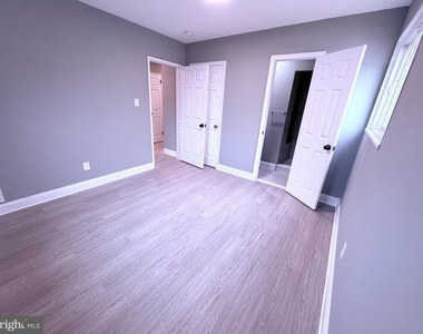 3507 Riviera Street - Photo Thumbnail 4