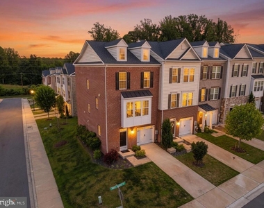 8700 Sweet Lauren Court - Photo Thumbnail 1