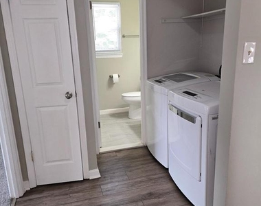 8313 Gibbons Drive - Photo Thumbnail 14