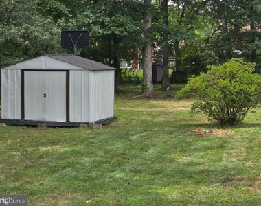 8313 Gibbons Drive - Photo Thumbnail 26