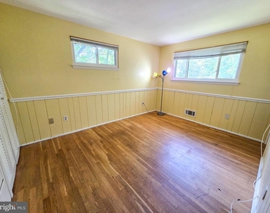 305 Hillsboro Drive - Photo Thumbnail 20