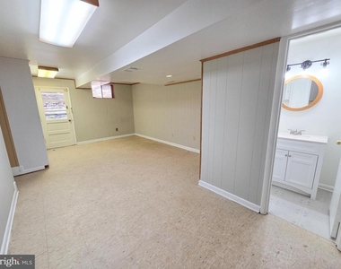 305 Hillsboro Drive - Photo Thumbnail 26