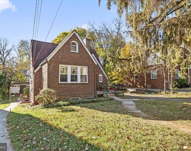 807 Houston Avenue - Photo Thumbnail 1
