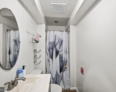 807 Houston Avenue - Photo Thumbnail 7
