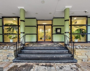 7611 Maple Avenue - Photo Thumbnail 20