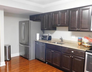 567 Lancaster Place - Photo Thumbnail 7