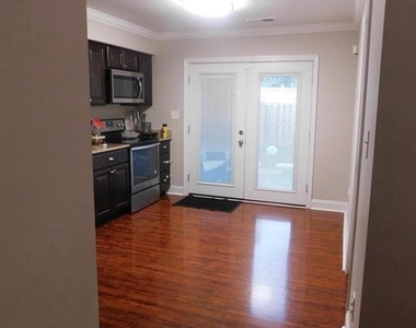 567 Lancaster Place - Photo Thumbnail 5