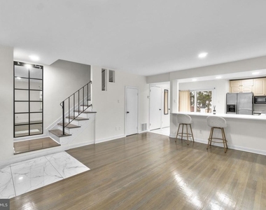 12 Coats Bridge Place - Photo Thumbnail 3