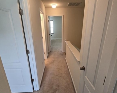11703 Palm Desert Place - Photo Thumbnail 16