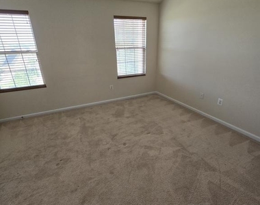 11703 Palm Desert Place - Photo Thumbnail 19