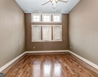 1724 Fleet Street - Photo Thumbnail 16