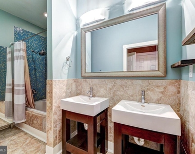 1724 Fleet Street - Photo Thumbnail 19