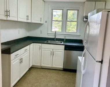 1332 Dellwood Avenue - Photo Thumbnail 4