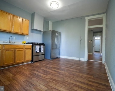1603 E Lanvale Street - Photo Thumbnail 6