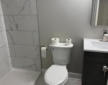 798 N Grantley Street - Photo Thumbnail 14