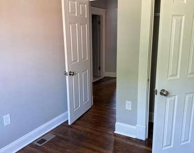 798 N Grantley Street - Photo Thumbnail 31