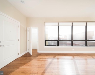 521 Saint Paul Street - Photo Thumbnail 34