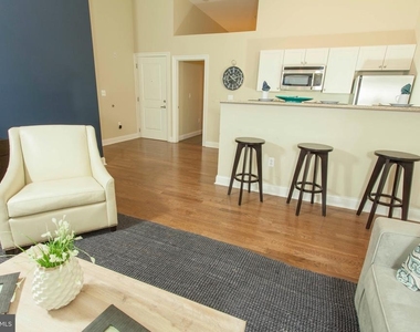 521 Saint Paul Street - Photo Thumbnail 22