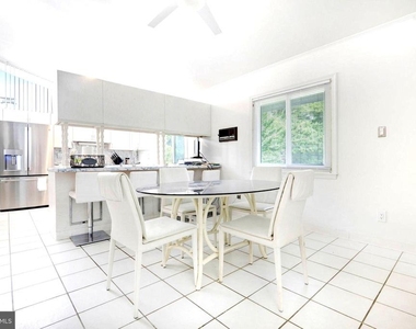 1323 Magnolia Avenue - Photo Thumbnail 26