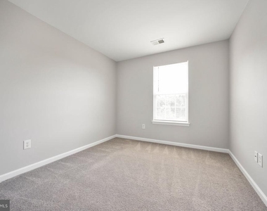 947 Chase Walk - Photo Thumbnail 21