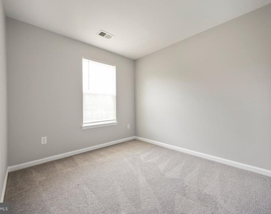 947 Chase Walk - Photo Thumbnail 19