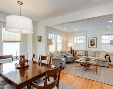 49 Amos Garrett Boulevard - Photo Thumbnail 16