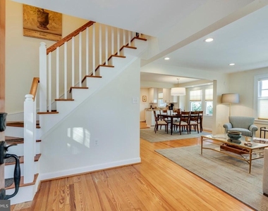 49 Amos Garrett Boulevard - Photo Thumbnail 14