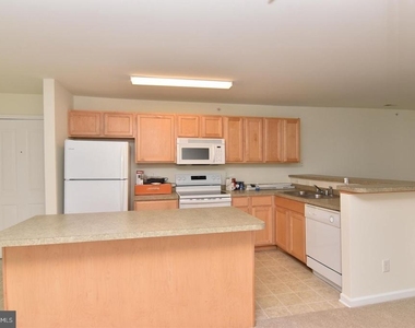 1306 Caitlins Way - Photo Thumbnail 4