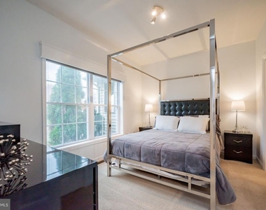 4100 Sandpiper Drive - Photo Thumbnail 10