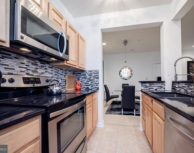 4100 Sandpiper Drive - Photo Thumbnail 22