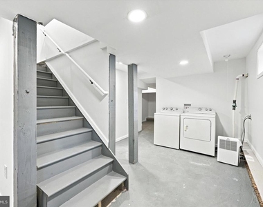 28 E Main Street - Photo Thumbnail 23