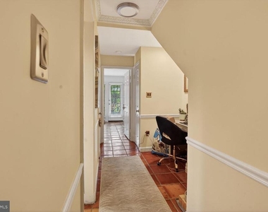 4605 Macarthur Boulevard Nw - Photo Thumbnail 2