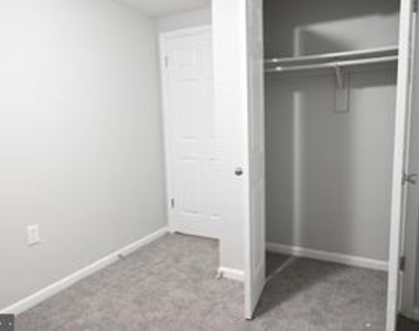 2023 4th Street Ne - Photo Thumbnail 9