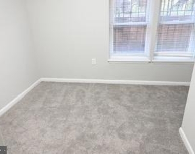 2023 4th Street Ne - Photo Thumbnail 10