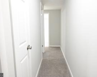 2023 4th Street Ne - Photo Thumbnail 6
