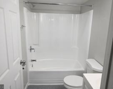 2023 4th Street Ne - Photo Thumbnail 14
