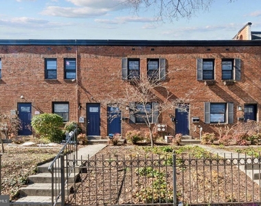 123 17th Street Se - Photo Thumbnail 18