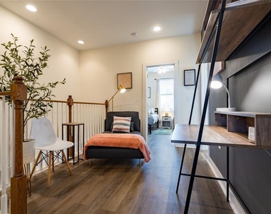 4702 Leslie Ave - Photo Thumbnail 19