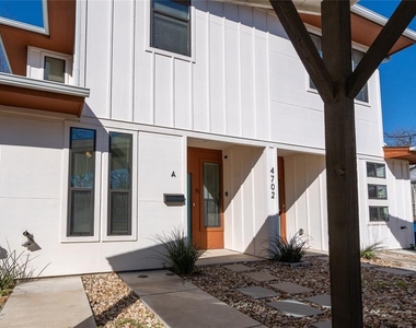 4702 Leslie Ave - Photo Thumbnail 31