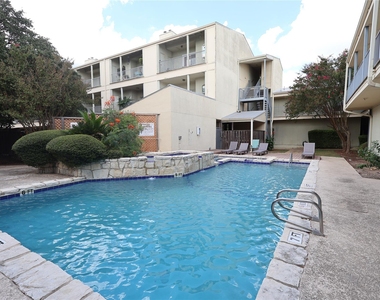 3840 Far West Blvd - Photo Thumbnail 18
