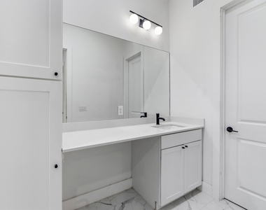 5010 Baker St - Photo Thumbnail 14