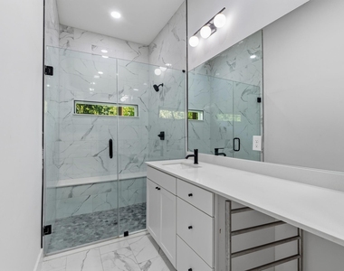 5010 Baker St - Photo Thumbnail 15