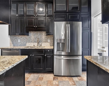 3015 13th Street Nw - Photo Thumbnail 3