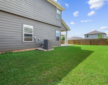 237 Driftwood Ln - Photo Thumbnail 23