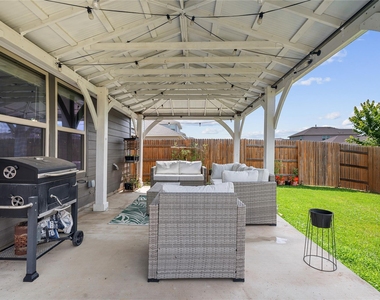 237 Driftwood Ln - Photo Thumbnail 22