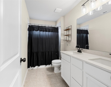 237 Driftwood Ln - Photo Thumbnail 17