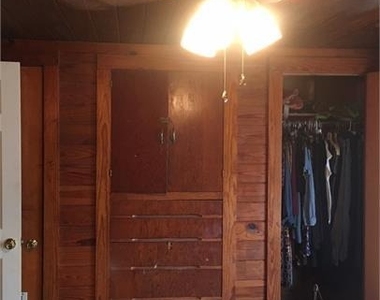 405 N Burleson St - Photo Thumbnail 3