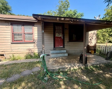 405 N Burleson St - Photo Thumbnail 6