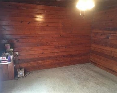 405 N Burleson St - Photo Thumbnail 5
